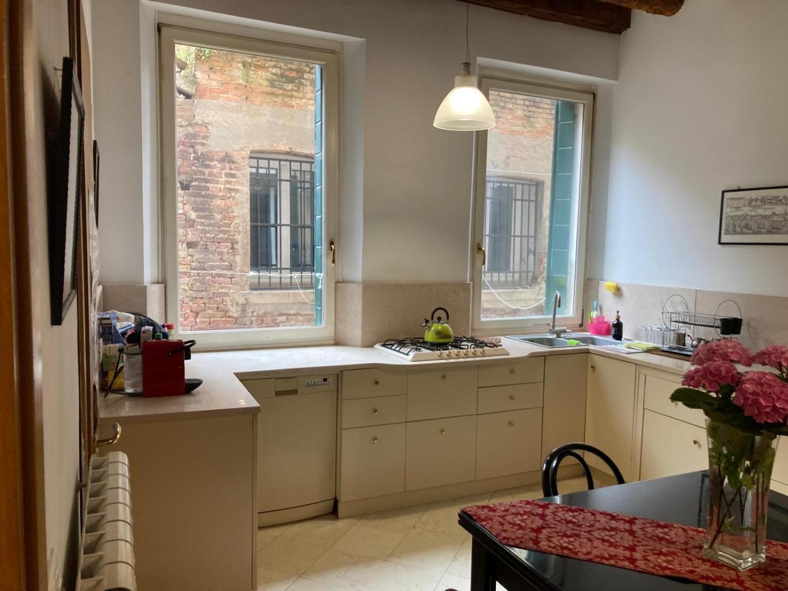 Maison Sophie Apartment Венеция Екстериор снимка